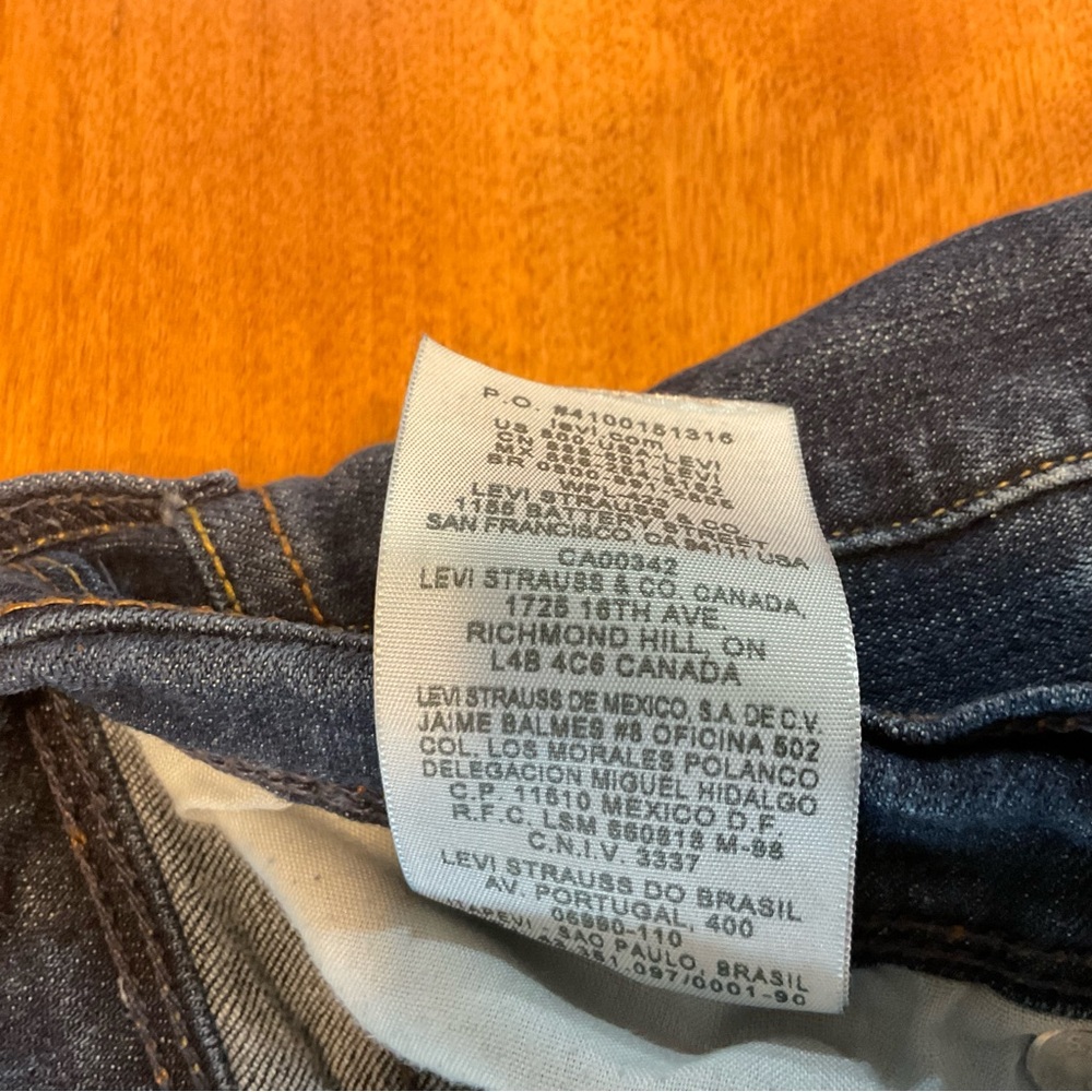 Levi Boot Cut 515 Jeans with back flap pockets and rare single "R" red tag.  14. - Picture 8 of 15